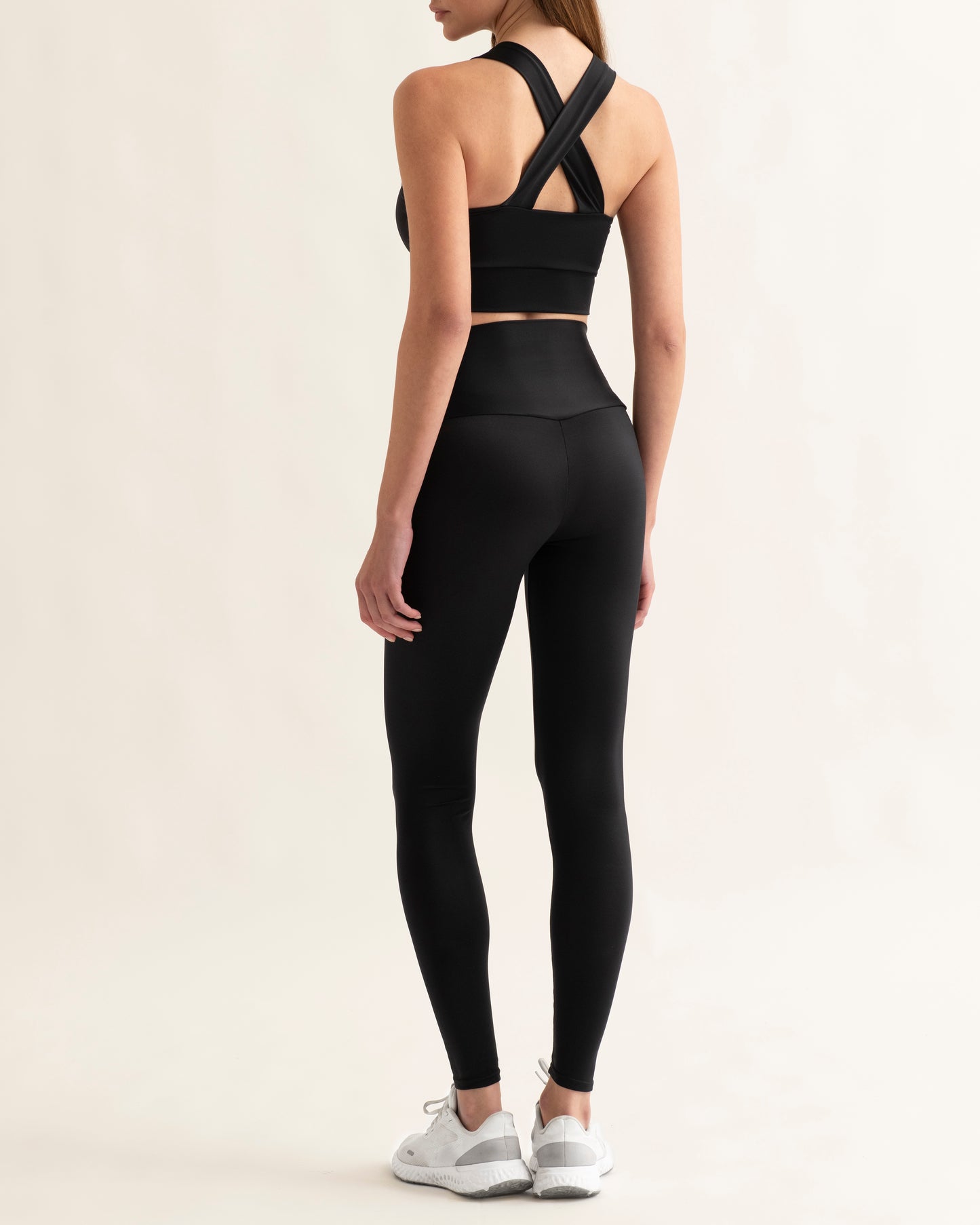 TYFRA LEGGINGS - BLACK